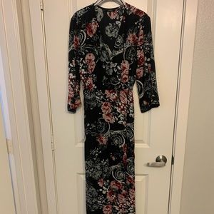 Aakaa Kimono style wrap around dress